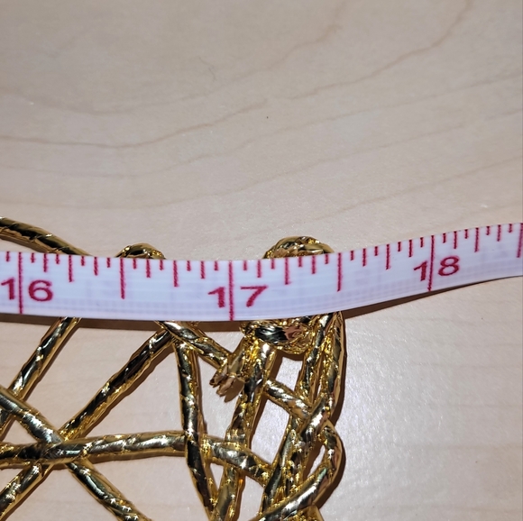 3 Woven Placemats Plastic String in metallic gold 17.5" L x 11.5" W - Picture 6 of 7